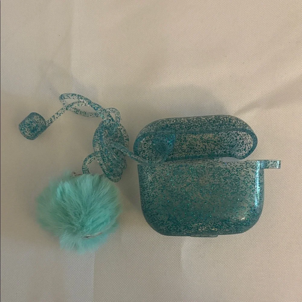 AirPods Case with Keychain NIB
